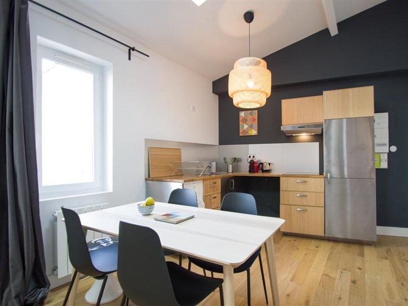 Achille By Cocoonr Apartment Toulouse Bagian luar foto